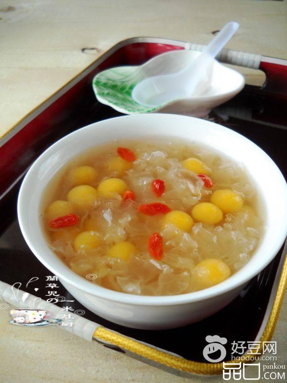 冰糖南瓜炖银耳