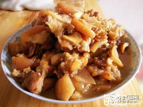 猪皮炖猪蹄