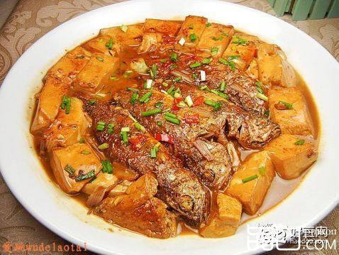 黄花鱼炖豆腐