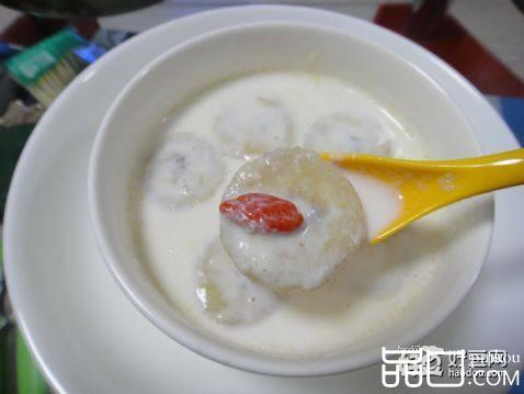 冰糖牛奶炖香蕉