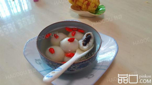 芝麻馅汤圆