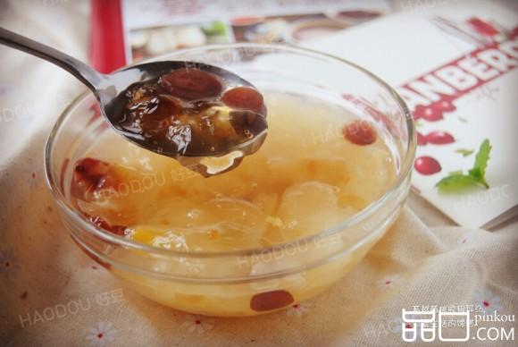 蔓越莓桃胶银耳羹