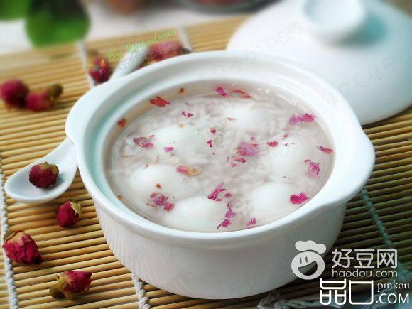 玫瑰花酒酿窝蛋