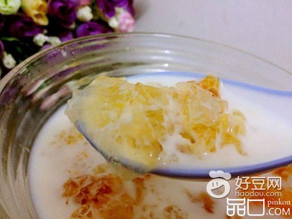 桃胶炖木瓜