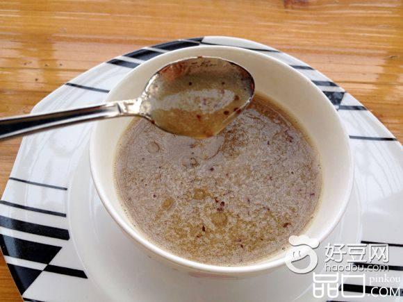 雪梨银耳红枣露