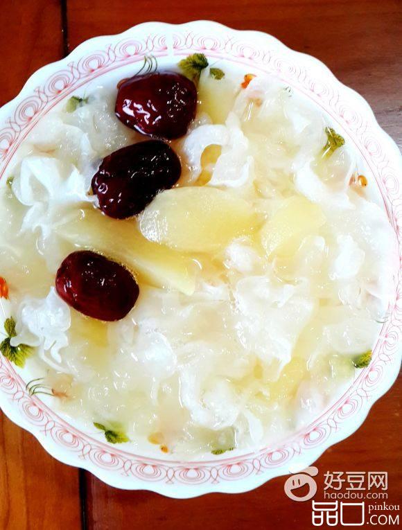 银耳甜汤