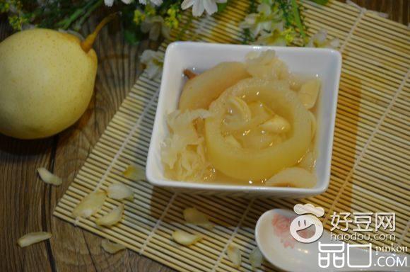 银耳百合雪梨糖水