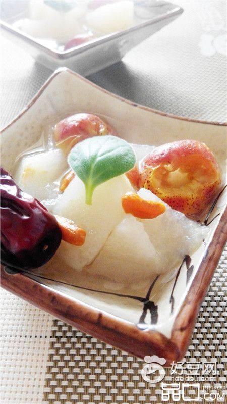 冰糖红枣炖雪梨糖水