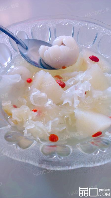 雪耳荔枝雪梨糖水