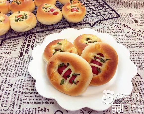 QQ热狗面包