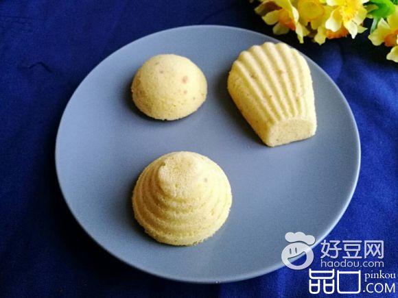 冻草莓干小蛋糕