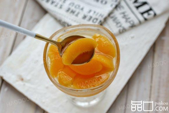 黄桃罐头#盛夏餐桌#