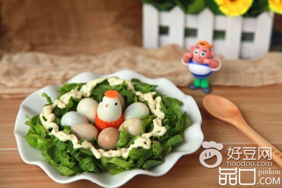 萌小鸡沙拉