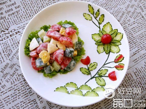 黄瓜圣女果鸡蛋沙拉
