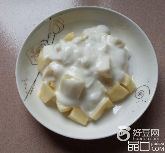 苹果椰子酸奶