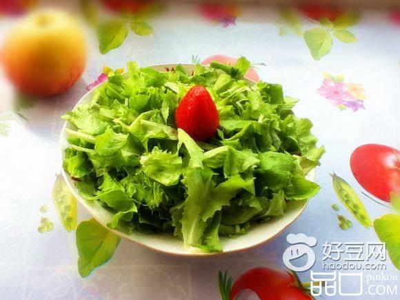 生菜芥末酱沙拉
