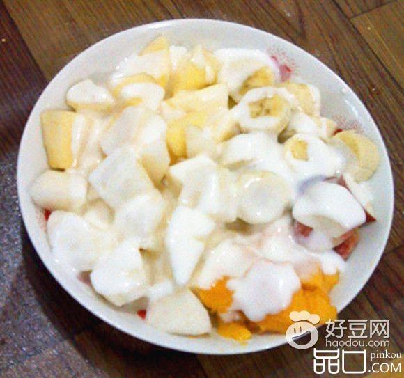 苹果芒果沙拉