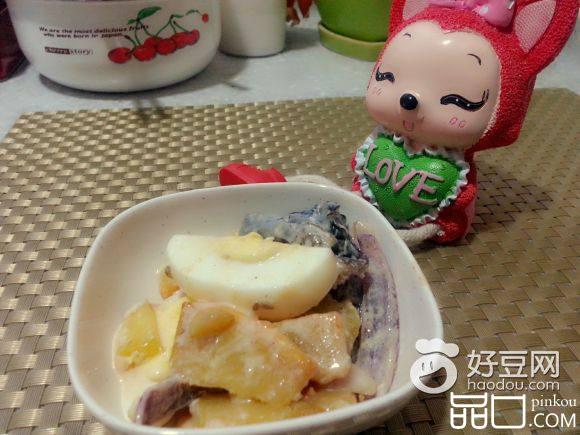 熟菜鸡蛋沙拉