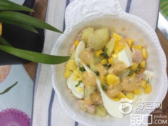 土豆金枪鱼沙拉