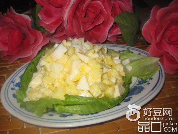 菠萝苹果酸奶沙拉