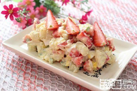 土豆草莓沙拉