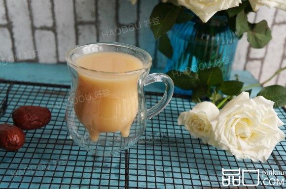 红枣花生杏仁露