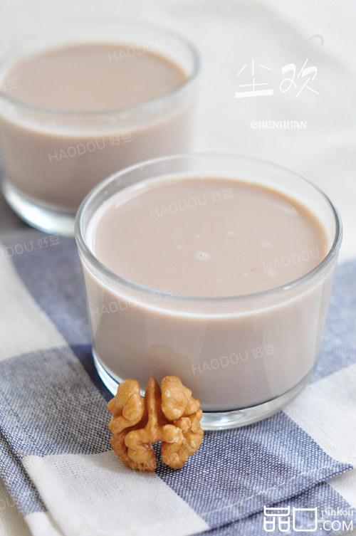 黑豆核桃豆浆