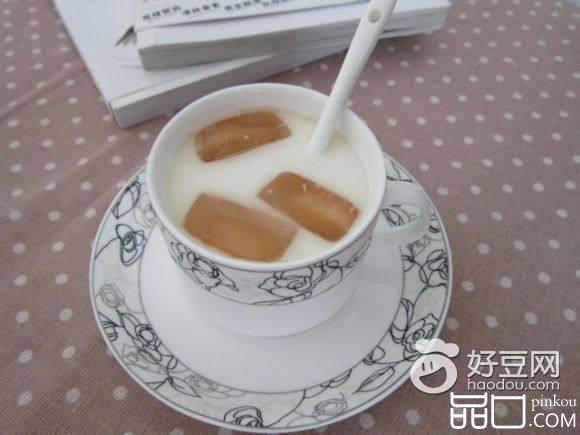 牛奶红茶冰