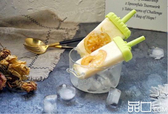 柠檬蜜凤梨果酱酸奶冰