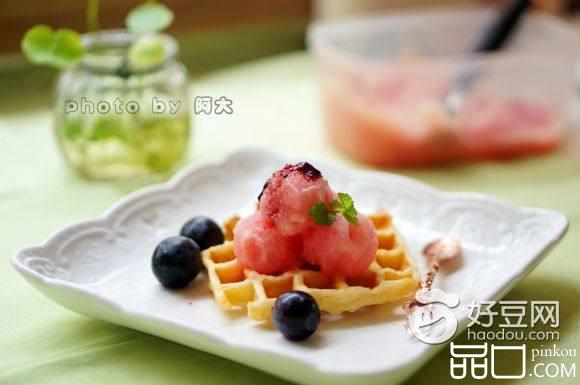 【手工美食】哈密瓜冰