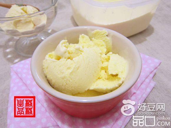 经典香草冰淇淋