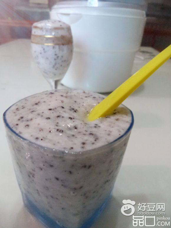 水龙果冰淇淋