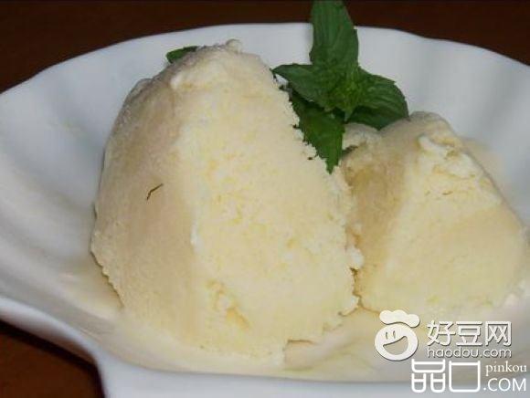 蛋奶冰激凌