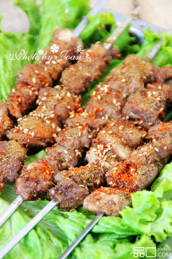 碳烤羊肉串