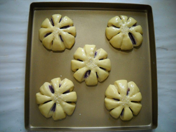 紫薯花朵面包步骤15