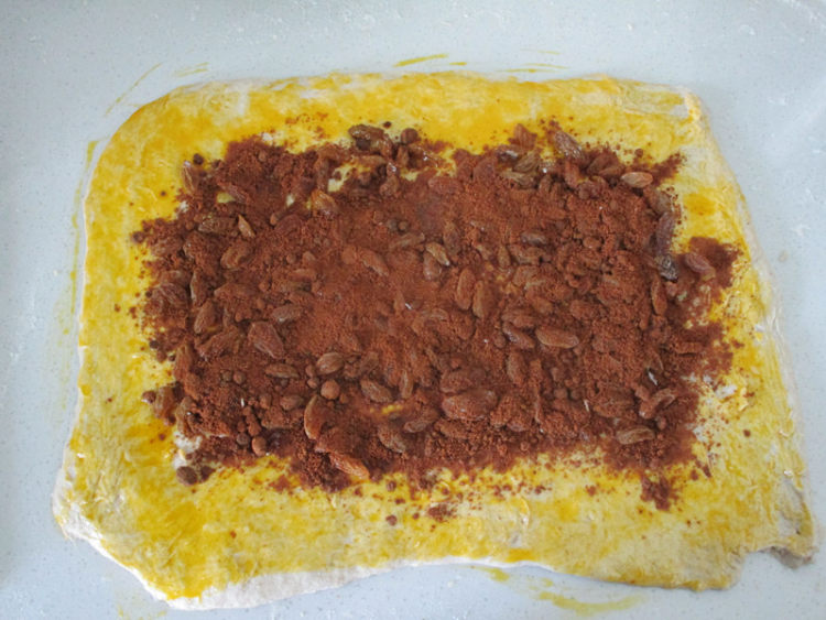肉桂红糖葡萄干面包步骤9