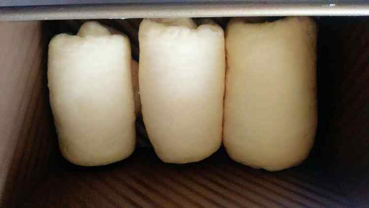 老面法牛奶吐司步骤16