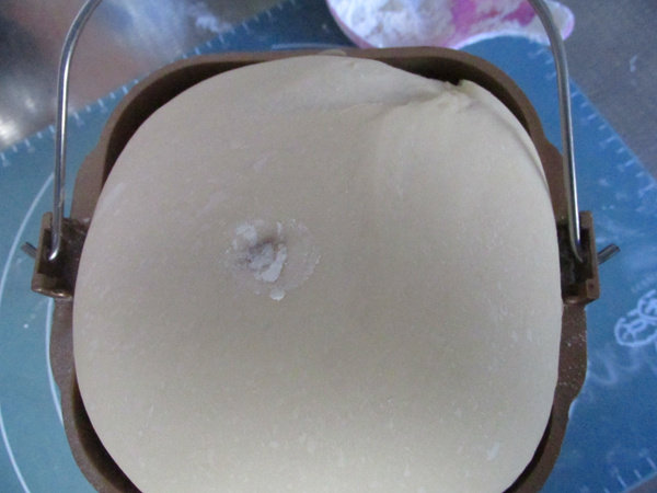 迷迭香蒜蓉面包片步骤4