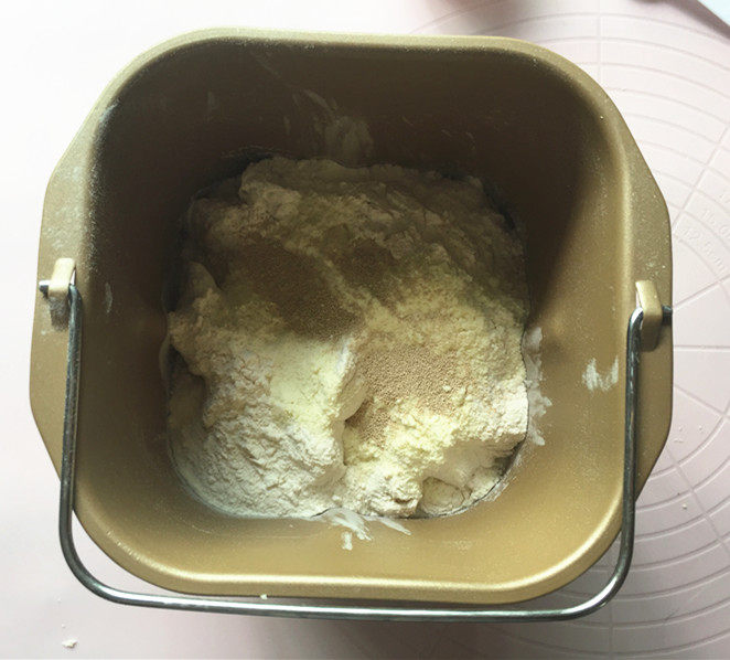 日式牛奶卷步骤9
