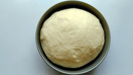 草莓乳酪面包步骤6