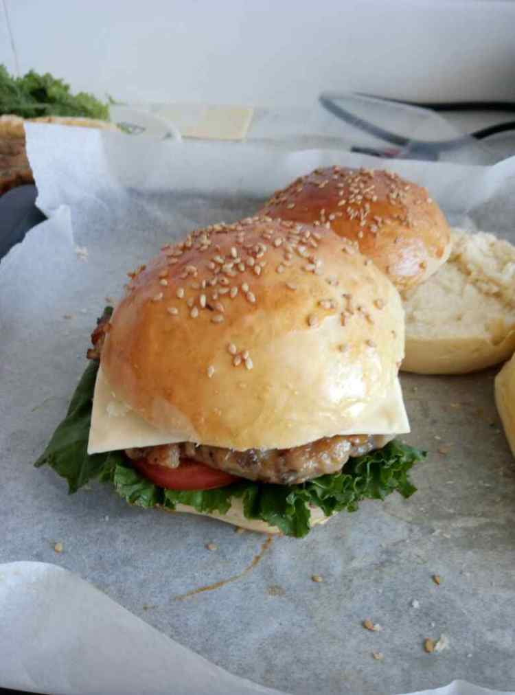 黑椒鸡肉汉堡步骤8