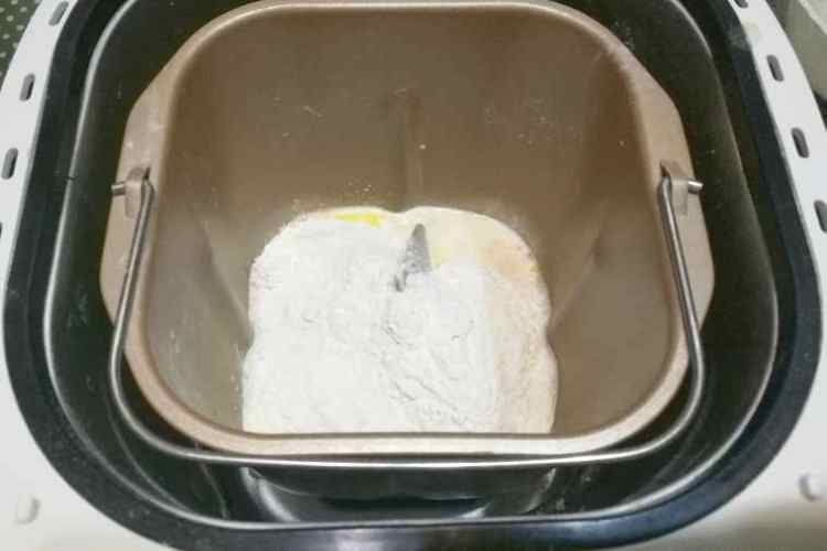 花式豆沙面包步骤4