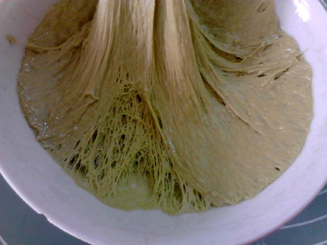 烤肠薯泥茼蒿面包步骤12