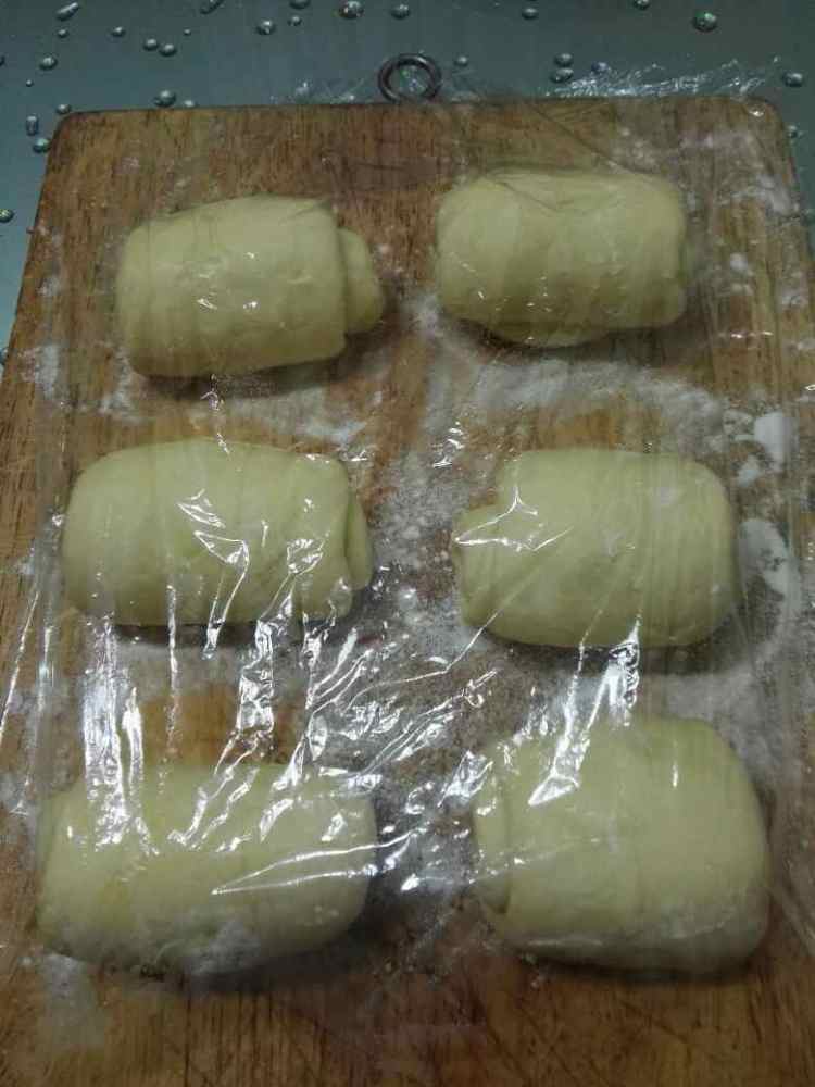 烤肠小面包步骤9