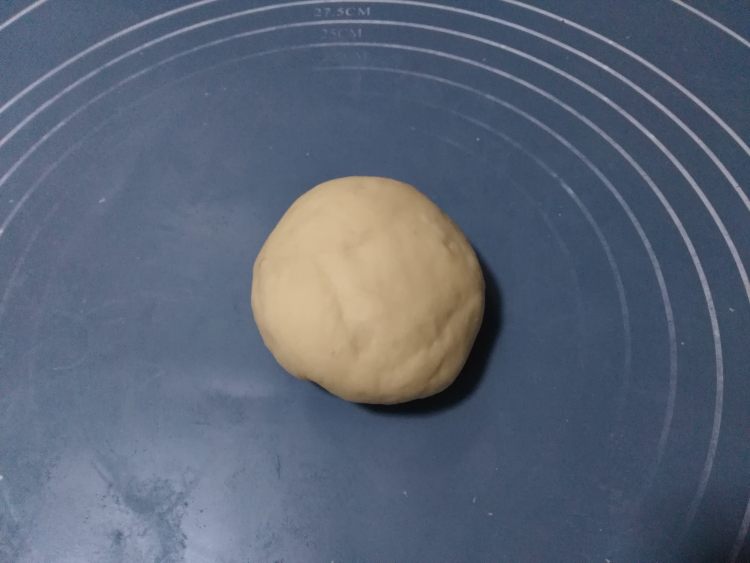 毛毛虫豆沙面包步骤8