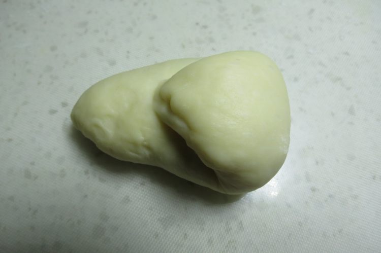 心形葡萄干面包步骤9