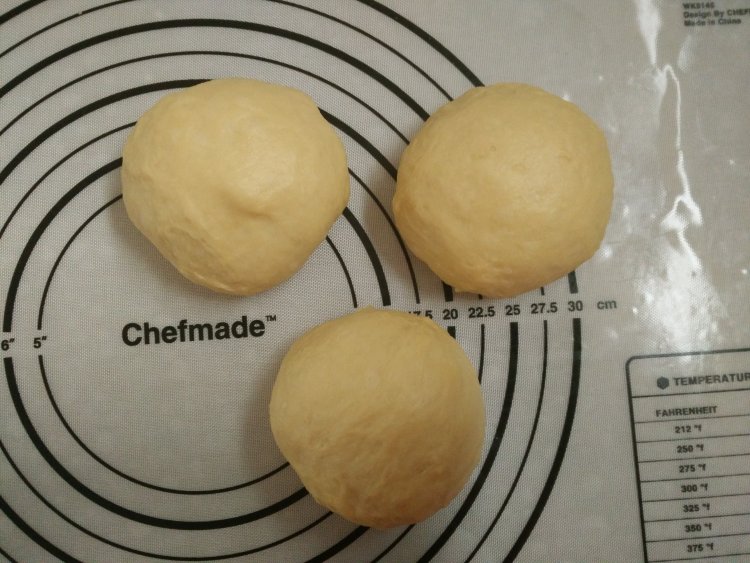 双蛋豆沙土司步骤4