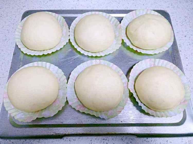 豆沙馅面包步骤12