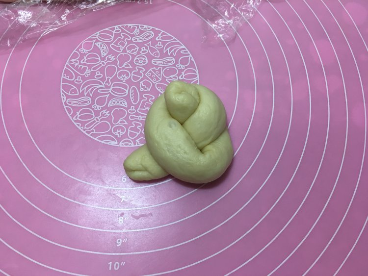 一股辫子杏仁面包步骤10