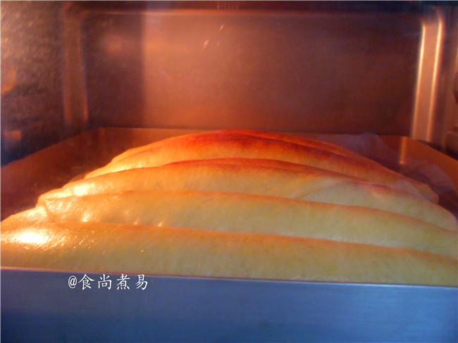 鲜奶面包条步骤11